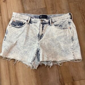 Gap Shorts Womens Size 12/31 Acid Wash Cut-off Denim 5 Inch Raw Hem Cotton